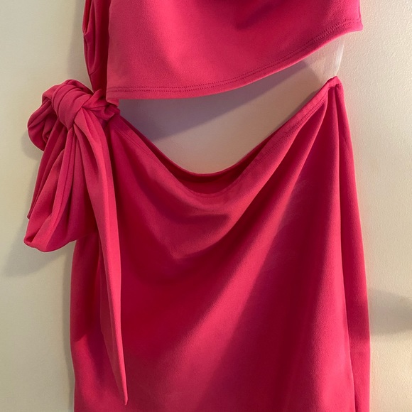 Size L, Pink Cut Out Dress - Picture 2 of 5